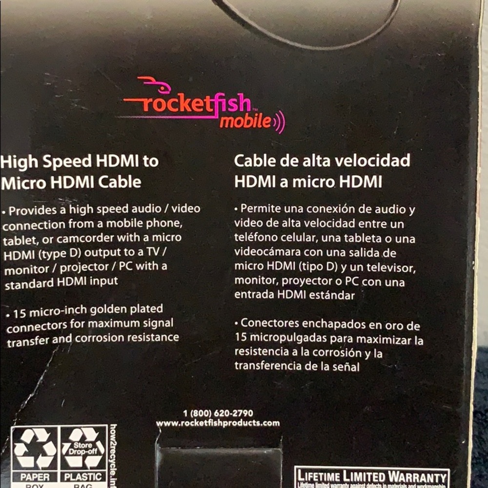 Rocketfish HDMI High Speed w/Ethernet Cable 6 Feet - Picture 3 of 3